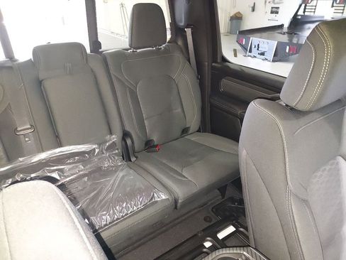 New 2026 RAM 1500 Big Horn AWD/4WD image 14
