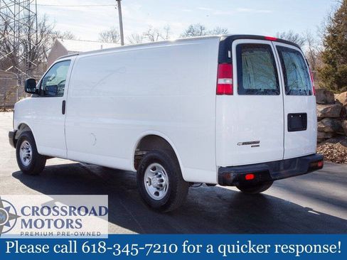 Used 2016 Chevrolet Express 2500 RWD image 4