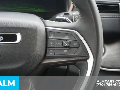 Used 2024 Jeep Grand Cherokee Limited 4xe AWD/4WD image 33