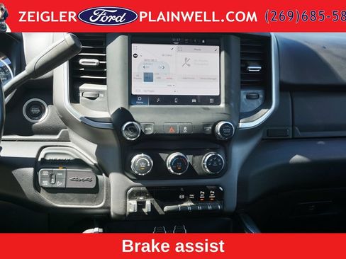 Used 2024 RAM 2500 Big Horn w/ Off Road Package AWD/4WD image 14