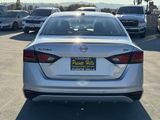 Used 2024 Nissan Altima 2.5 SV image 5