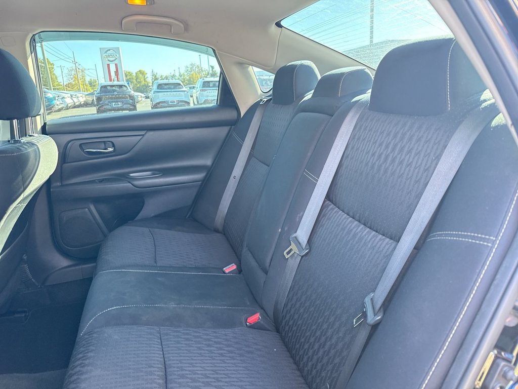 Used 2017 Nissan Altima 2.5 S w/ Power Driver Seat Package FWD image 10
