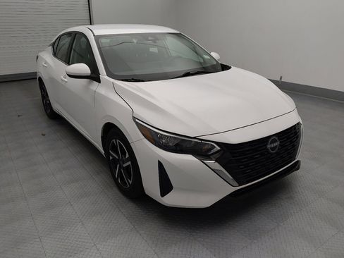 Used 2024 Nissan Sentra SV image 13