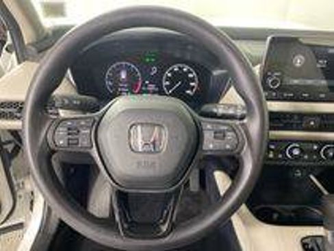 Used 2023 Honda HR-V LX image 10