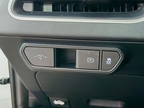 Certified 2025 Kia K4 FWD image 10
