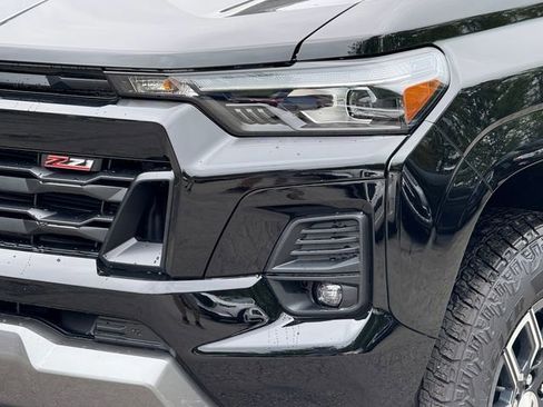 New 2025 Chevrolet Colorado Z71 image 13