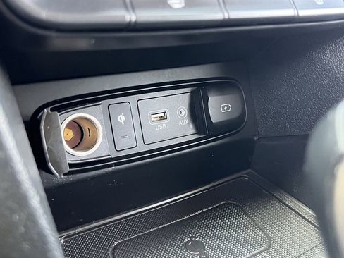 Used 2020 Hyundai Santa Fe SEL FWD image 25