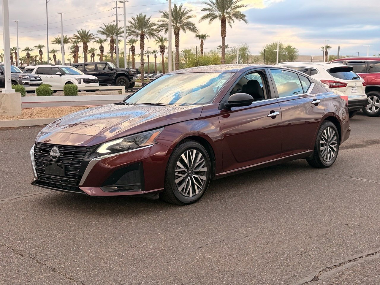 Certified 2025 Nissan Altima 2.5 SV FWD image 2