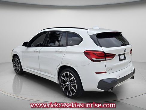 Used 2021 BMW X1 sDrive28i w/ M Sport Package FWD image 8