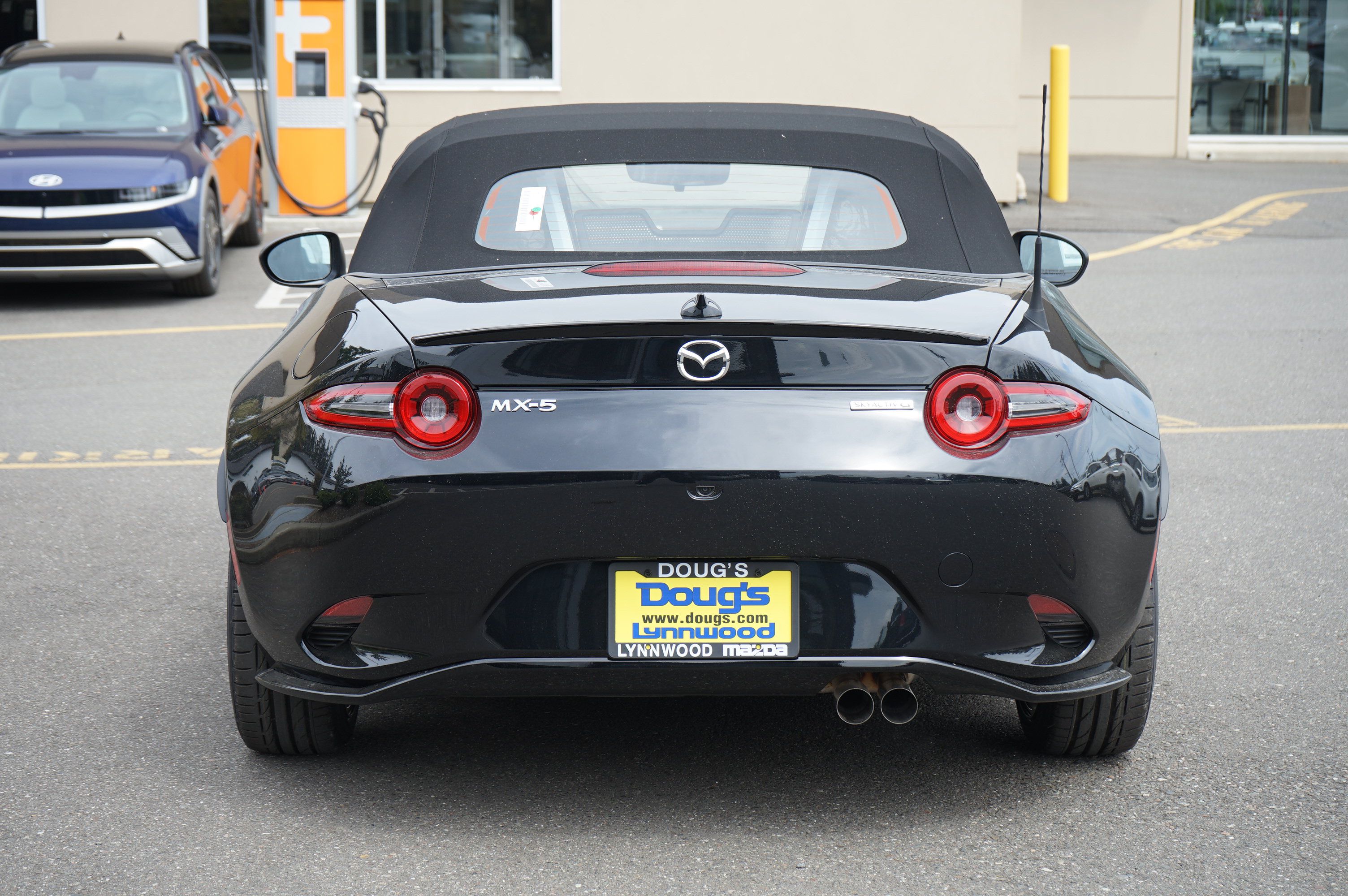 New 2026 MAZDA MX-5 Miata Club RWD image 5