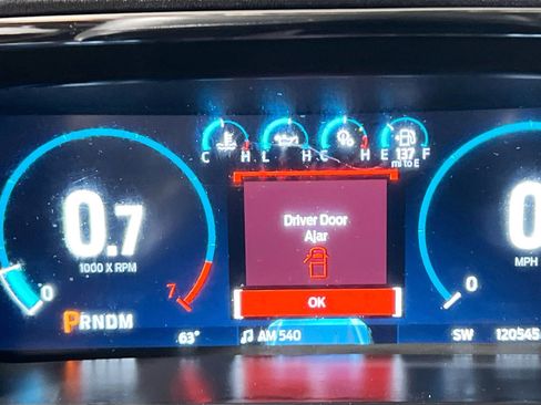 Used 2022 Ford F150 Lariat AWD/4WD image 23