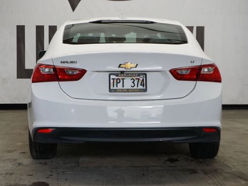 Used 2018 Chevrolet Malibu LT image 21