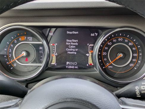 Used 2018 Jeep Wrangler Unlimited Sport S image 28