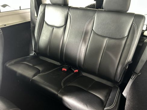 Used 2016 Jeep Wrangler Rubicon image 23