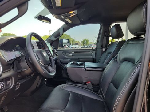 Used 2022 RAM 1500 Big Horn AWD/4WD image 18