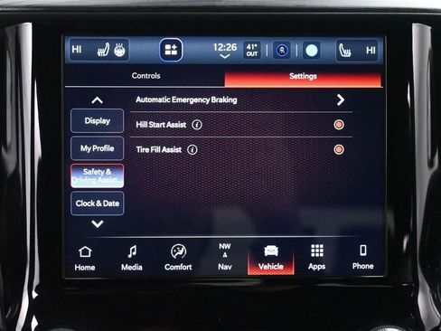 Used 2024 RAM 1500 Laramie image 30