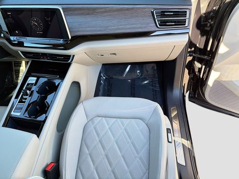New 2026 Volkswagen Atlas SEL Premium R-Line AWD/4WD image 18