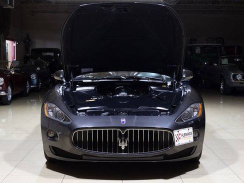 Used 2012 Maserati GranTurismo Convertible RWD image 41