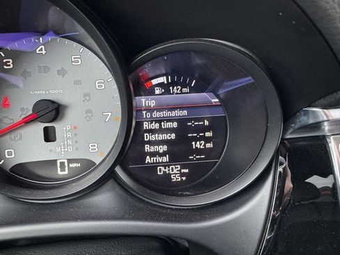 Used 2015 Porsche Macan S image 33