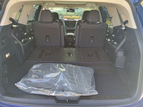 New 2026 Subaru Ascent Limited image 17