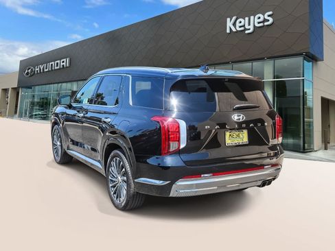 Used 2023 Hyundai Palisade Calligraphy FWD image 7