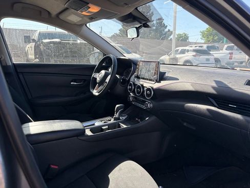 Used 2025 Nissan Sentra SV w/ All-Weather Package FWD image 9