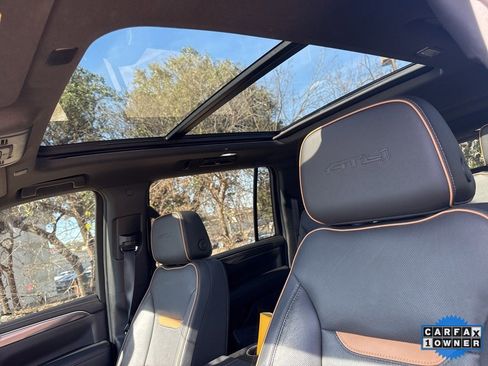 Used 2023 GMC Yukon XL AT4 w/ AT4 Premium Plus Package image 14