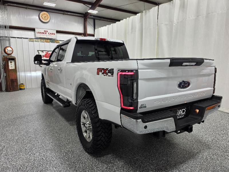 Used 2017 Ford F250 Lariat w/ Chrome Package AWD/4WD image 9