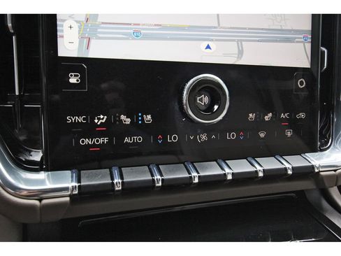 Used 2025 GMC Yukon XL Denali w/ Sun & Power Step Package image 25