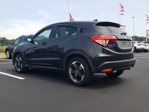 Used 2018 Honda HR-V EX image 8