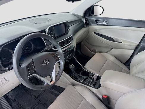 Used 2021 Hyundai Tucson SEL FWD image 9