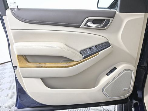 Used 2017 GMC Yukon Denali image 19