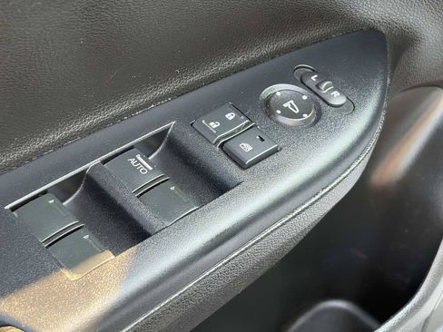 Used 2017 Honda Accord Sport Special Edition image 31