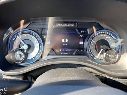 Used 2022 RAM 1500 Limited w/ Bed Utility Group image 24