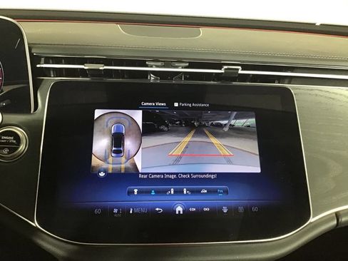 Used 2025 Mercedes-Benz E 450 4MATIC Sedan image 34