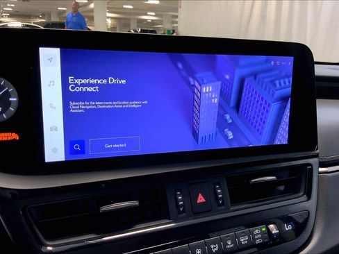 Used 2024 Lexus ES 350 w/ Premium Package FWD image 35