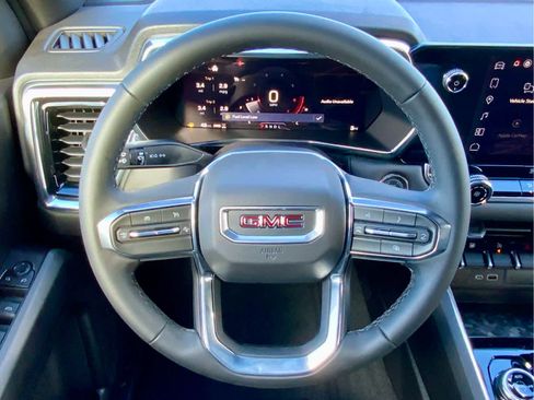 New 2026 GMC Canyon Elevation image 46