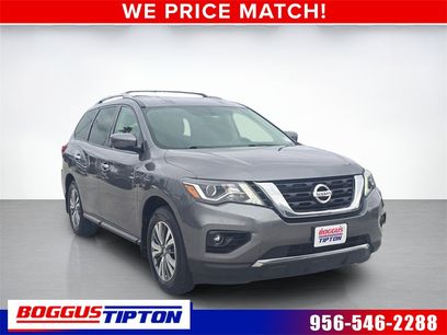 Used 2020 Nissan Pathfinder SV