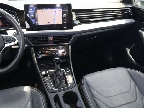 Used 2025 Volkswagen Jetta SEL FWD image 10