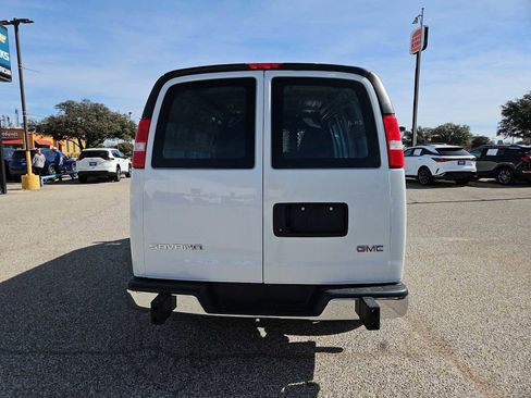 Used 2024 GMC Savana 2500 w/ Driver Convenience Package RWD image 7