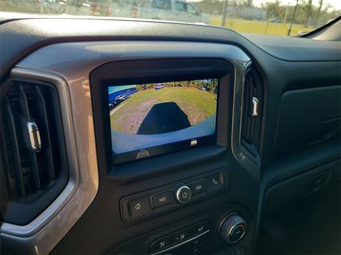 Used 2022 Chevrolet Silverado 1500 W/T w/ WT Value Package image 19