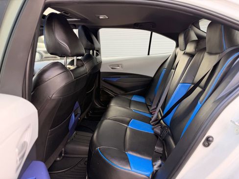 Used 2020 Toyota Corolla SE w/ SE Premium Package image 27