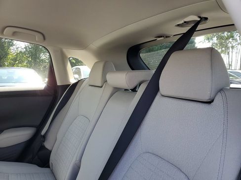 New 2026 Honda HR-V LX image 8