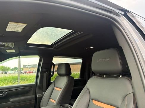 Certified 2026 GMC Sierra 3500 AT4 AWD/4WD image 19