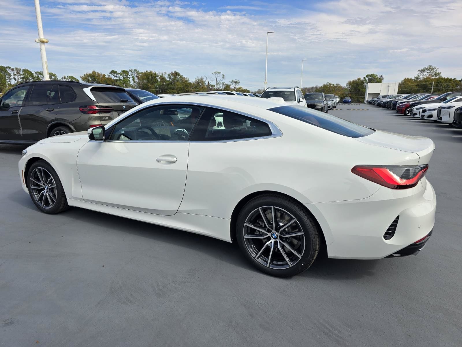 New 2026 BMW 430i Coupe w/ Convenience Package RWD image 24