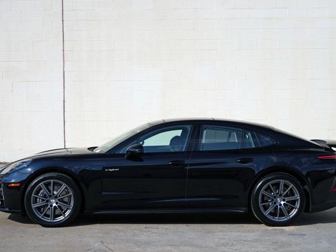 Used 2025 Porsche Panamera 4 E-Hybrid AWD/4WD image 53