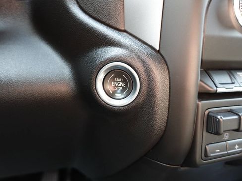 Used 2024 GMC Sierra 2500 Pro AWD/4WD image 46