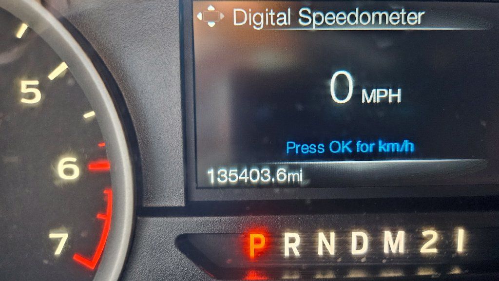 Used 2017 Ford F150 XLT w/ Equipment Group 302A Luxury AWD/4WD image 32