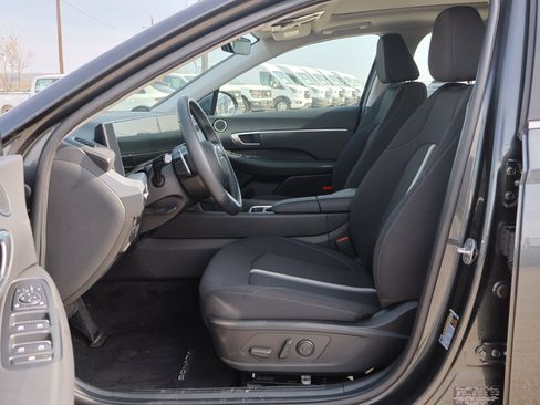 Used 2024 Hyundai Sonata SEL w/ Convenience Package image 25