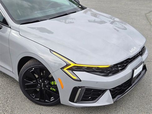 New 2026 Kia K5 GT image 3